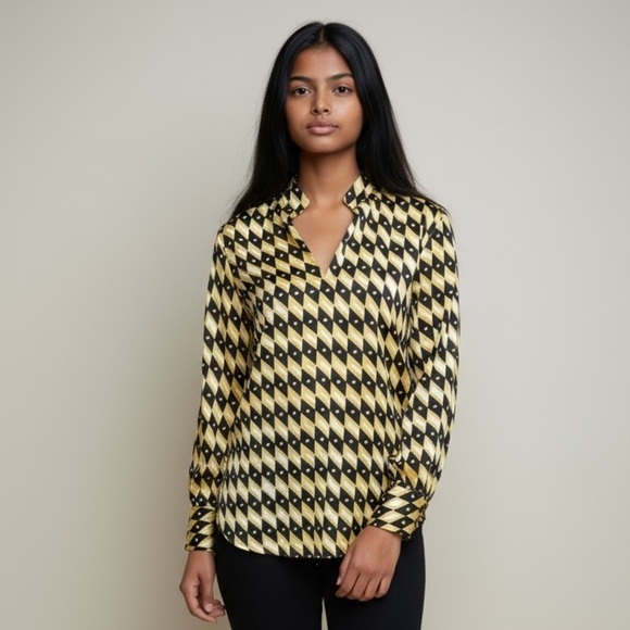Joie Tops - Joie ladies, pullover, long sleeve blouse XS, oversized, gold, black, and cream